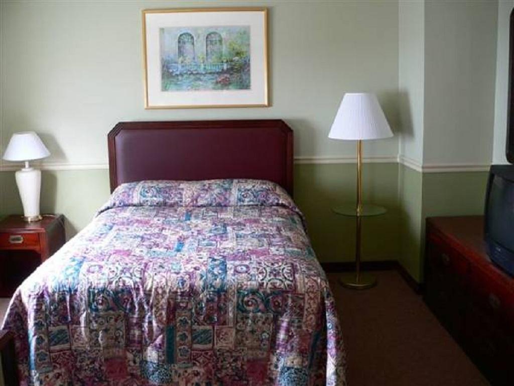 Brookside House Hotel Quincy Buitenkant foto