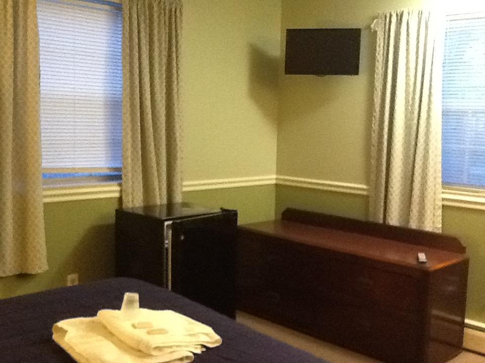 Brookside House Hotel Quincy Buitenkant foto